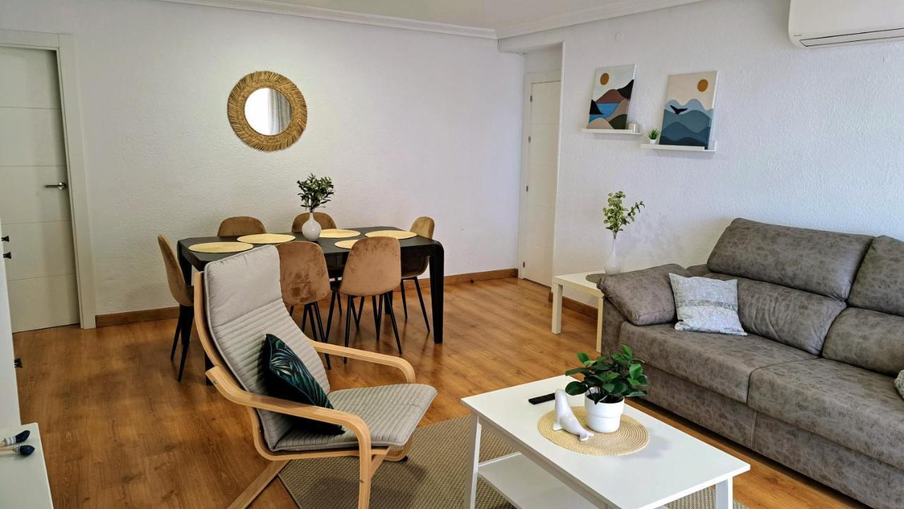 Garden Beach Apartment ตอร์เรเวียคา ภายนอก รูปภาพ