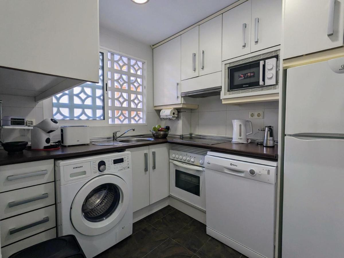 Garden Beach Apartment ตอร์เรเวียคา ภายนอก รูปภาพ