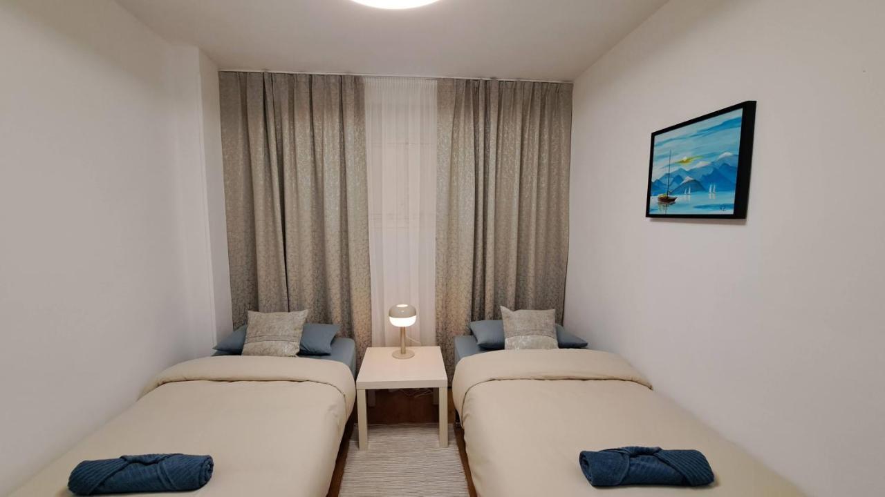 Garden Beach Apartment ตอร์เรเวียคา ภายนอก รูปภาพ