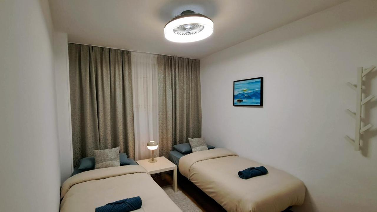 Garden Beach Apartment ตอร์เรเวียคา ภายนอก รูปภาพ